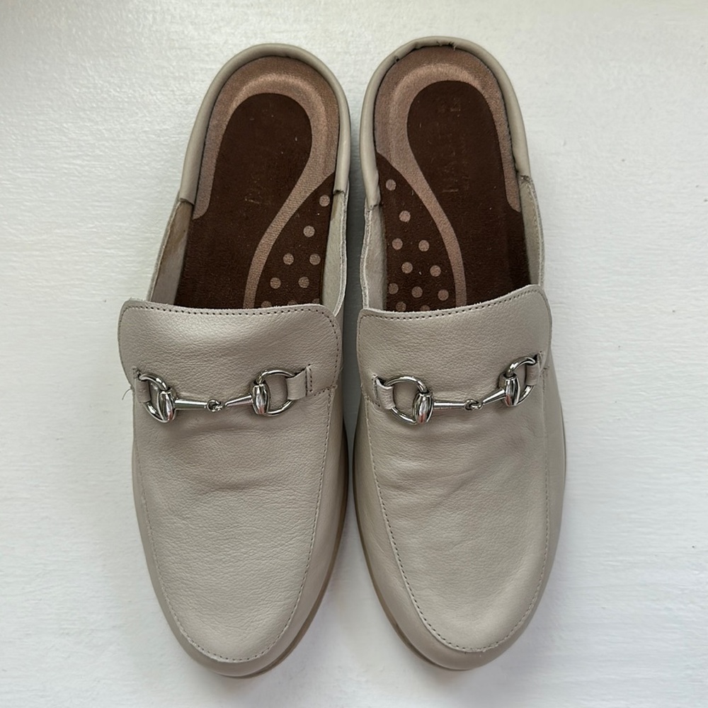 Naot Halny Mule! Only worn once!